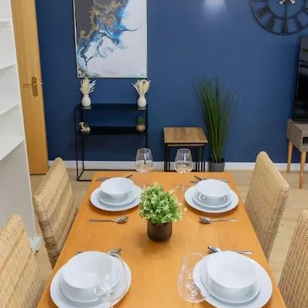 Morden London Apartment, By The Sea With Free Parking Exterior photo